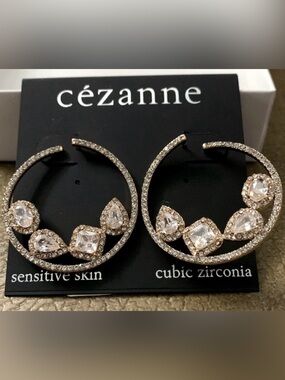 💙cezanne Hoop Earrings